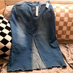 Nicole Miller Maxi Skirt NWT